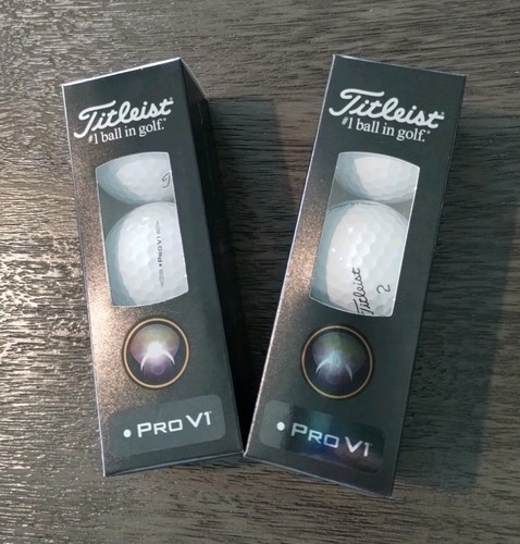 Titleist left dot - dot, golf